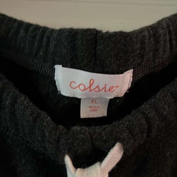 Cosie XL fleece lined shorts, never worn - Picture 2 of 3